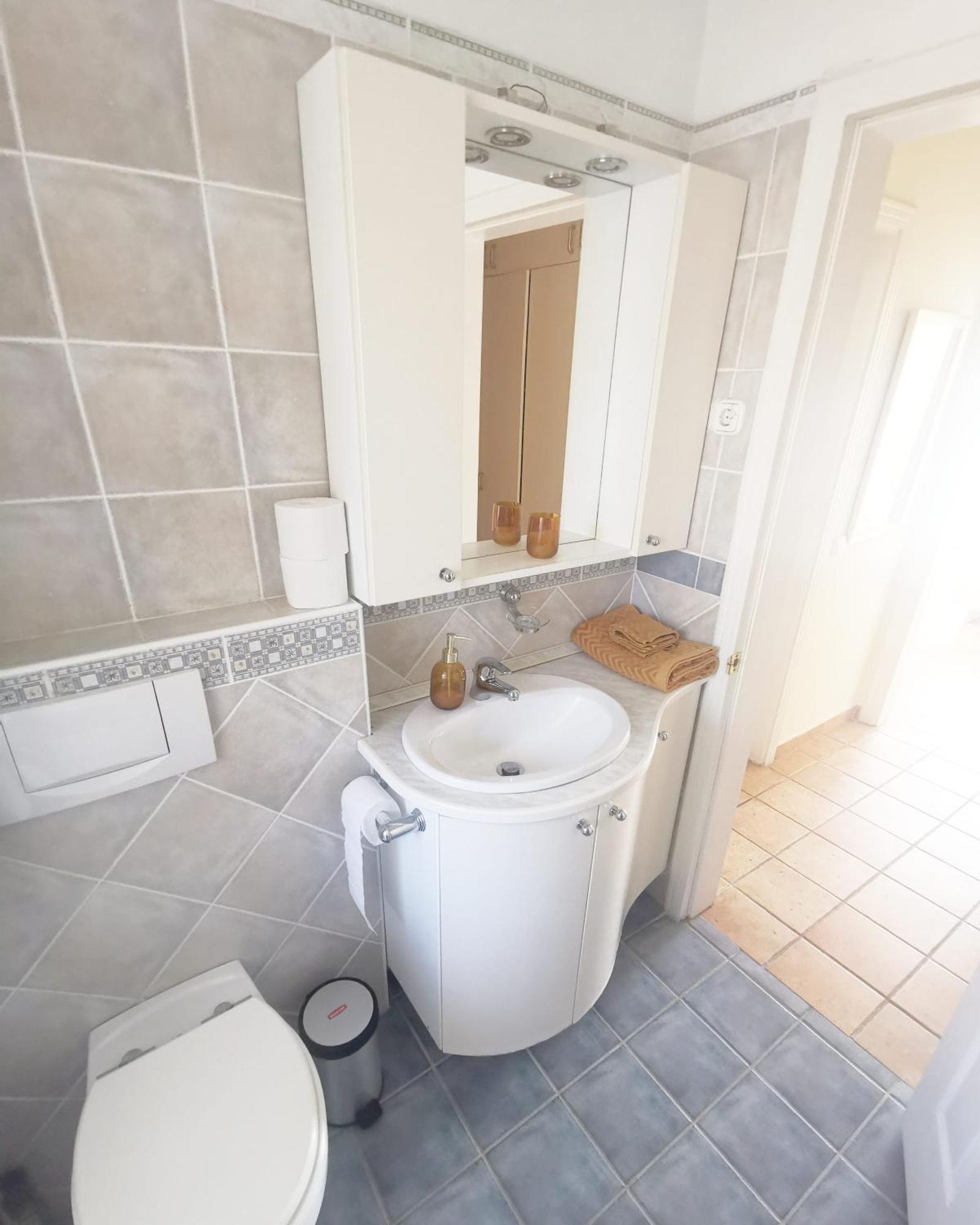 Bellevue Apartment With Ac & Heating & Terrace ブダペスト エクステリア 写真